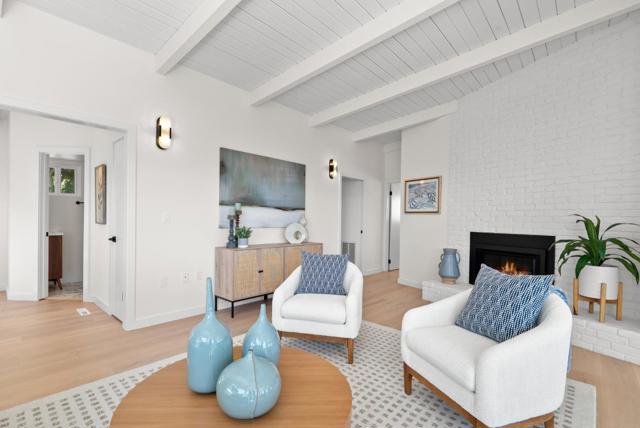 105 Vista Mar Court, Aptos CA: https://media.crmls.org/mediaz/26b55194-696f-43ce-9609-aef0f2420527.jpg