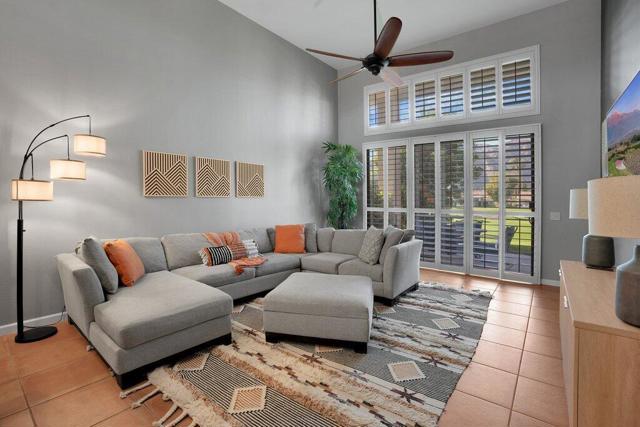 54853 Oakhill, La Quinta CA: https://media.crmls.org/mediaz/26b5c9f6-13a3-4c47-b6de-60fd67b7afe9.jpg