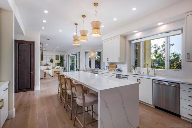 7430 St. Andrews Rd, Rancho Santa Fe CA: https://media.crmls.org/mediaz/26b6095d-b83b-40ba-ac88-cb8408fb2153.jpg