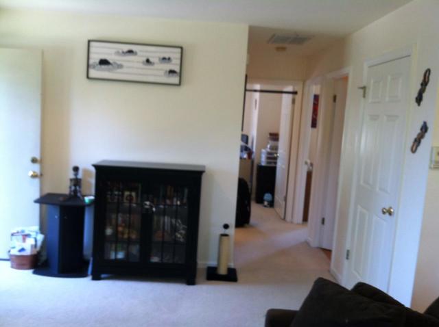 480 Sequoia, Redwood City CA: https://media.crmls.org/mediaz/26b68ef7-fa1a-4479-bd1a-381ca3beeff3.jpg
