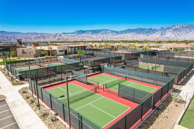 57 Syrah, Rancho Mirage CA: https://media.crmls.org/mediaz/26b6f16c-eeaa-457d-b076-d4d8d49a30a1.jpg