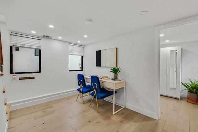 104 Oak Park Drive, Los Gatos CA: https://media.crmls.org/mediaz/26b8cee6-7bfa-4c99-aada-a32c86723e34.jpg