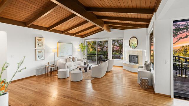 760 La Mesa Drive, Portola Valley CA: https://media.crmls.org/mediaz/26b8eb01-0223-4c57-b46e-83c305c27c22.jpg