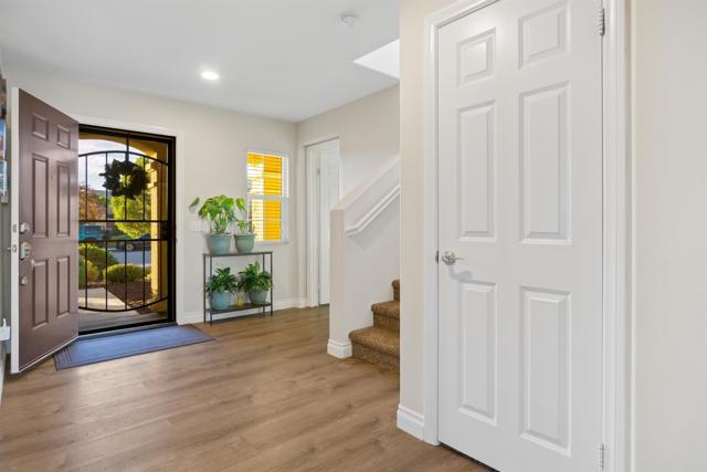 Detail Gallery Image 15 of 37 For 34668 Butte Ct, Murrieta,  CA 92563 - 3 Beds | 2/1 Baths