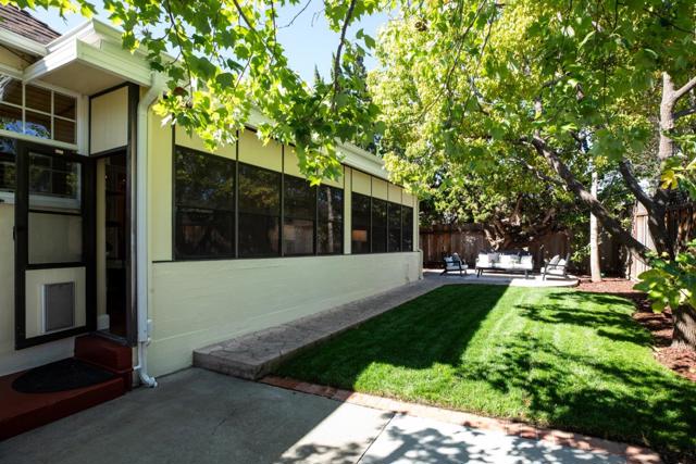 Image 18 of 24 For 126 39th Avenue