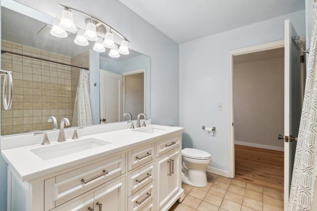 16035 Oak Glen Avenue, Morgan Hill CA: https://media.crmls.org/mediaz/26bba551-6be3-440d-8dd1-eba663ae54ec.jpg