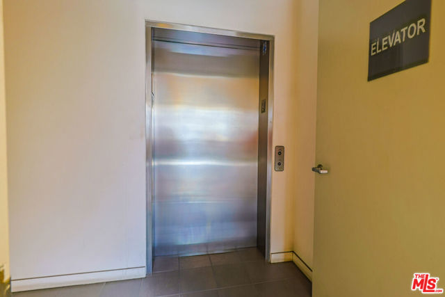 Elevator to Lobby