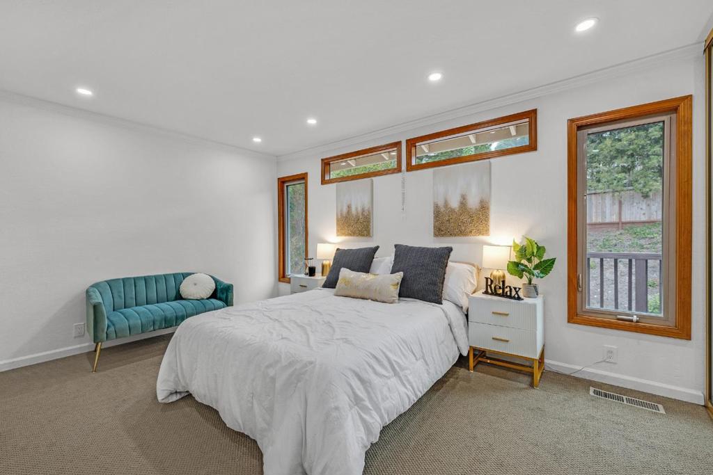 26C079D5 Fd98 4D4C 8546 193C75Aa9333 19 Elk Court, Pacifica, Ca 94044 &Lt;Span Style='BackgroundColor:transparent;Padding:0Px;'&Gt; &Lt;Small&Gt; &Lt;I&Gt; &Lt;/I&Gt; &Lt;/Small&Gt;&Lt;/Span&Gt;