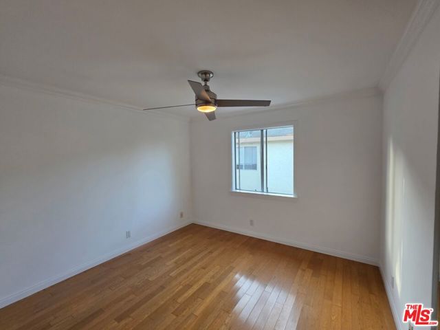 1029 Pleasantview Avenue, Venice CA: https://media.crmls.org/mediaz/26c33ebe-8ccd-4ae8-87a4-7a672acfb358.jpg