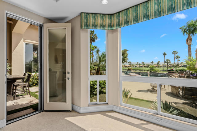 47-49568 Via Conquistador-17