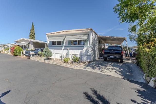 Detail Gallery Image 2 of 29 For 351 E Bradley Ave #48,  El Cajon,  CA 92021 - 2 Beds | 1 Baths