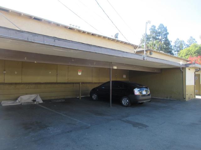 Image 20 of 32 For 710712 Richmond Avenue