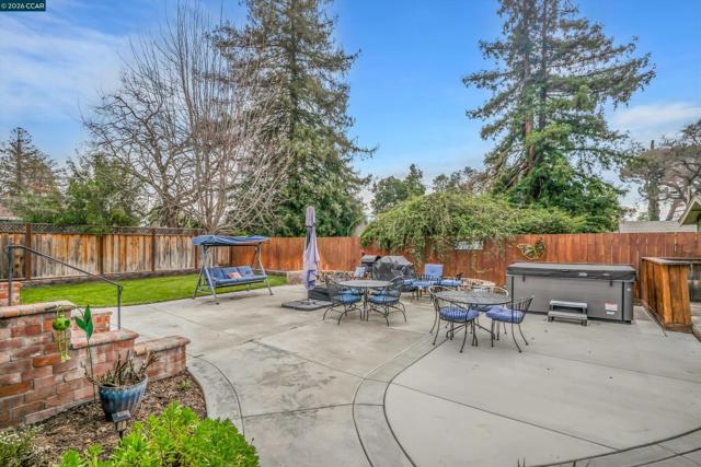 Image 37 of 50 For 1579 Farm Bureau Rd