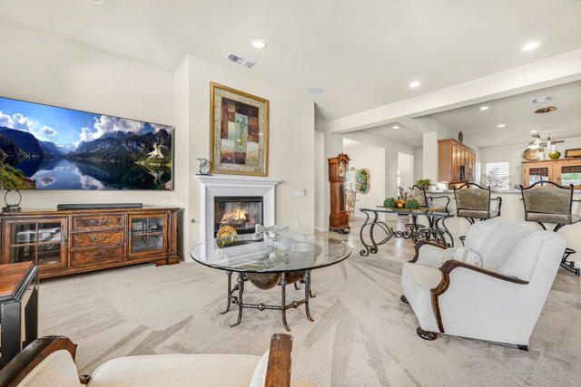 81554 Avenida Sombra, Indio CA: https://media.crmls.org/mediaz/26c70762-5634-4d0b-9645-986b33efb14e.jpg