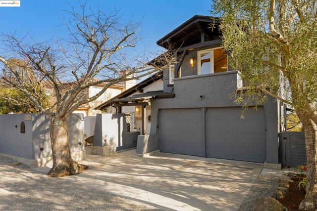 Image 2 of 45 For 1046 Amito Dr
