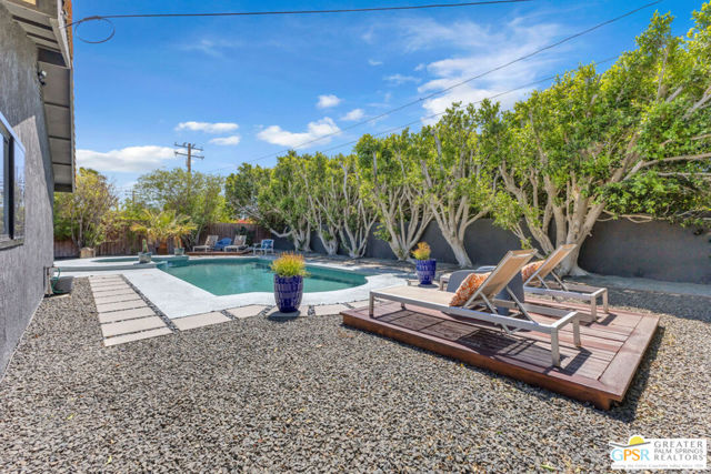 67795 Medano Road, Cathedral City CA: https://media.crmls.org/mediaz/26c88b52-e727-4217-9e57-529b6ef277e5.jpg