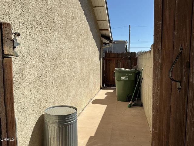 285 Second Street, Moorpark CA: https://media.crmls.org/mediaz/26c8e012-3d69-4e1d-8142-cabcea9b7c8f.jpg