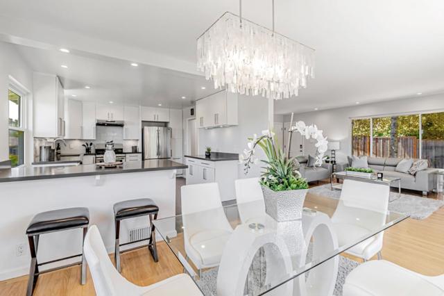 300 Alameda De Las Pulgas, Belmont CA: https://media.crmls.org/mediaz/26ca9ec4-4b11-4aab-9694-e0fdd263119b.jpg