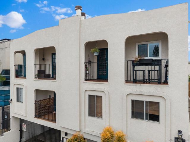 3111 Ingelow St., San Diego CA: https://media.crmls.org/mediaz/26cb8c32-ec50-4a98-b9c8-0bda1a4ac5e5.jpg