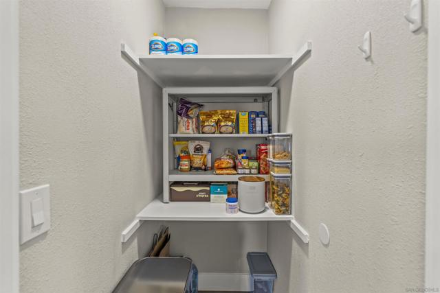 9480 Avenida Acero, Spring Valley CA: https://media.crmls.org/mediaz/26ce38f8-6444-4d42-9908-93a3879503fb.jpg
