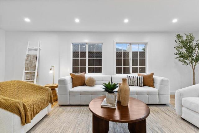 212 Belden Drive, San Jose CA: https://media.crmls.org/mediaz/26ce9a13-5a66-4e48-a019-cdaac21afbf6.jpg