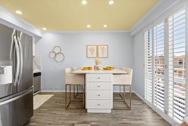 1021 Scott Street, San Diego CA: https://media.crmls.org/mediaz/26cf072c-9a79-409b-a128-d1fde66fdb8b.jpg