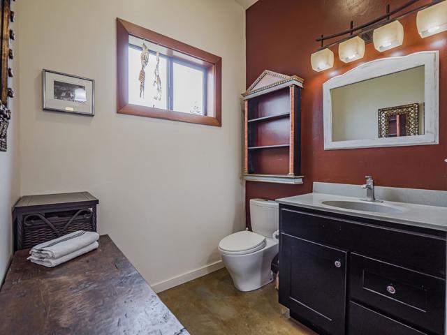 1584 Tindall Ranch Road, Corralitos CA: https://media.crmls.org/mediaz/26d193b9-da12-45b0-883a-2f1b761aff86.jpg