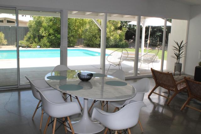 278 N Sunset Way, Palm Springs CA: https://media.crmls.org/mediaz/26d1bd30-c933-4cec-8b34-5287536e5275.jpg