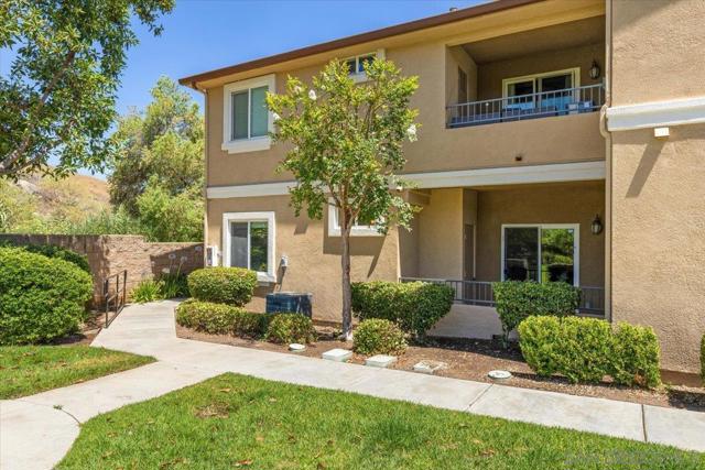 9728 Marilla Dr, Lakeside CA: https://media.crmls.org/mediaz/26d284a4-5c34-41bd-92be-d1ade3376602.jpg