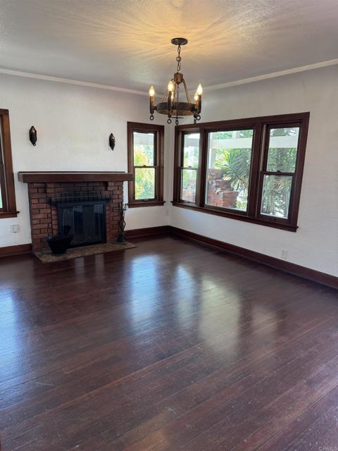 Detail Gallery Image 4 of 14 For 2805 State St, San Diego,  CA 92103 - 4 Beds | 3 Baths