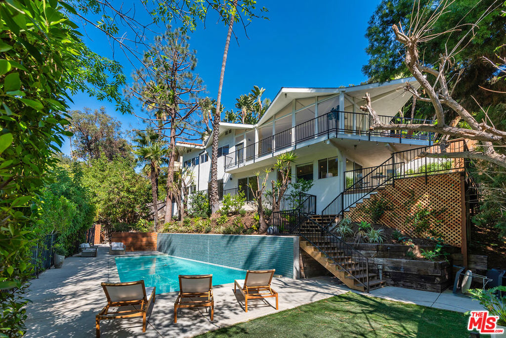 7229 Senalda Road