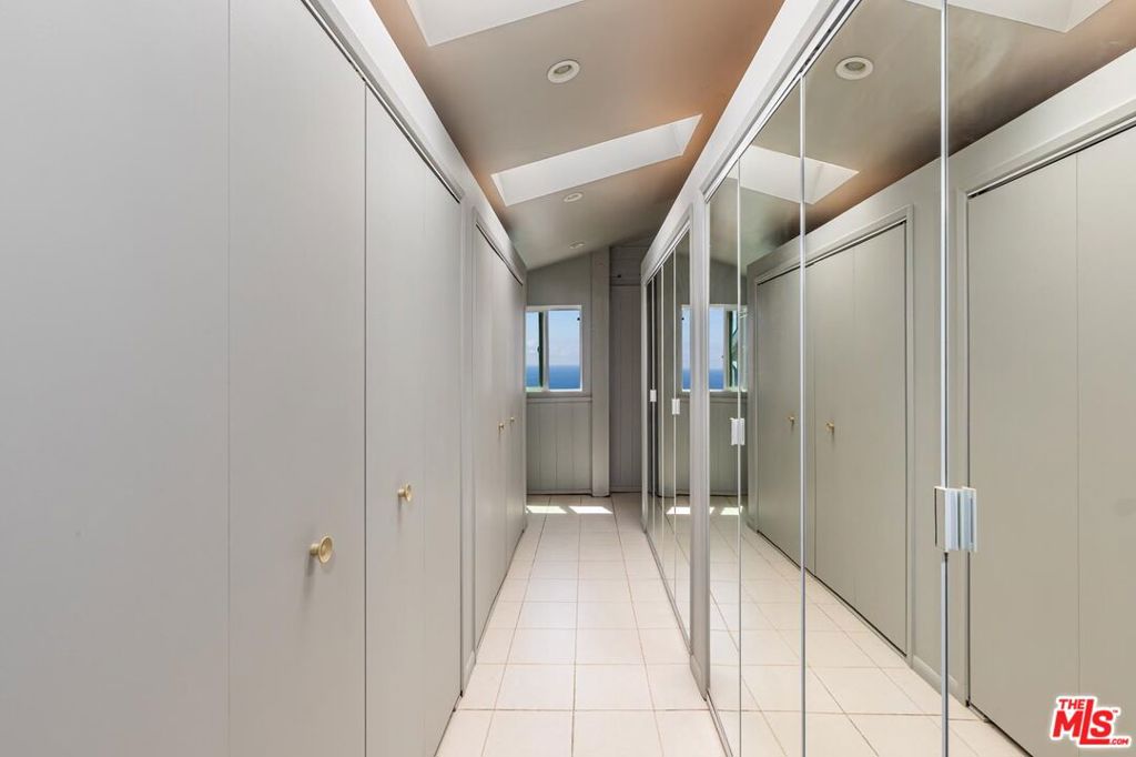 MLS #26644909 image #29