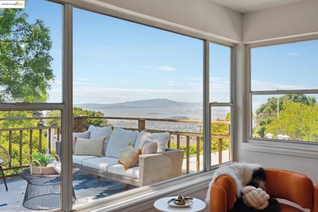 1310 Grizzly Peak Blvd, Berkeley CA: https://media.crmls.org/mediaz/26d3c5cf-b891-4825-af76-6efeb5f5c82d.jpg