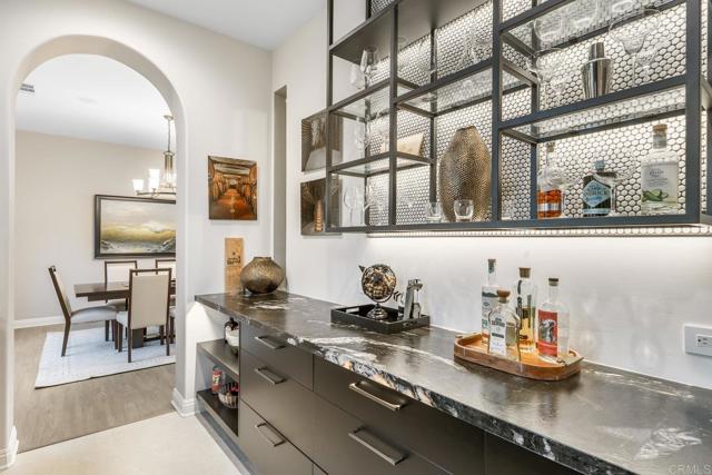 Detail Gallery Image 11 of 54 For 8318 the Landing Way, San Diego,  CA 92127 - 4 Beds | 4/2 Baths