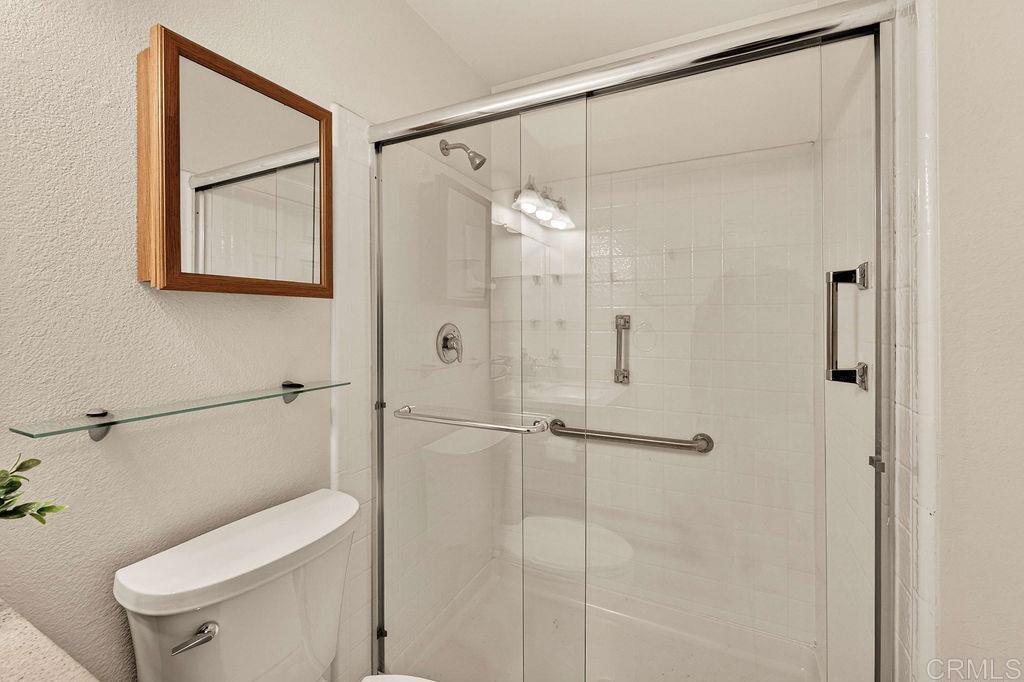 10943 Martinique Way - photo 16