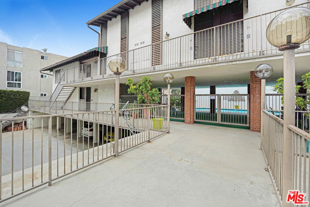 5951 Canterbury Drive, 14 photo 26