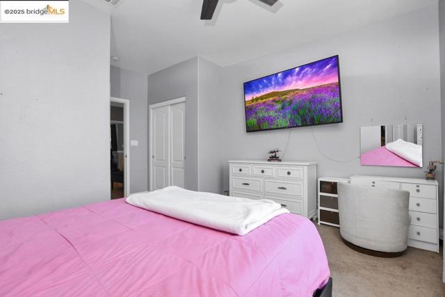 25 Solitude Ct, Oakley CA: https://media.crmls.org/mediaz/26d55b6f-23cd-417f-8621-7b0094ca4e4d.jpg