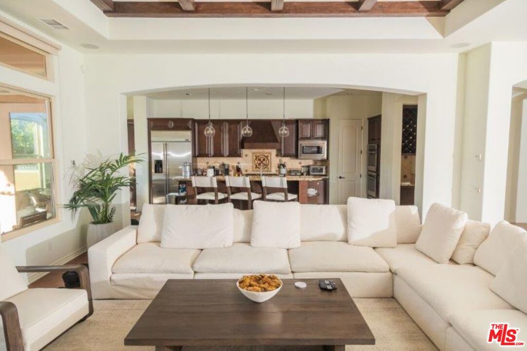 54155 Cananero Circle