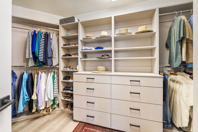 47560 Via Montigo, La Quinta CA: https://media.crmls.org/mediaz/26d611de-9fb2-44c5-85cc-58ee51cf2a6c.jpg