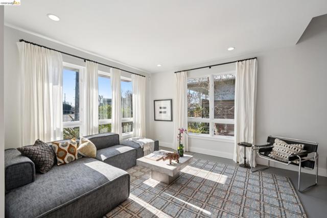 Image 6 of 60 For 1126 Ocean Avenue