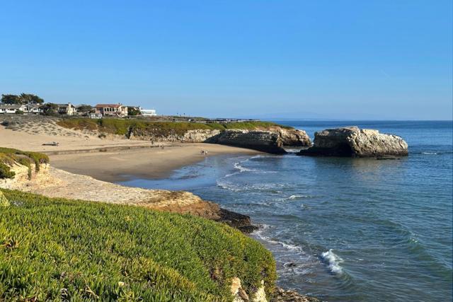 2395 Delaware, Santa Cruz CA: https://media.crmls.org/mediaz/26d63b36-f9f0-4108-8e31-9aa1ac6e1069.jpg