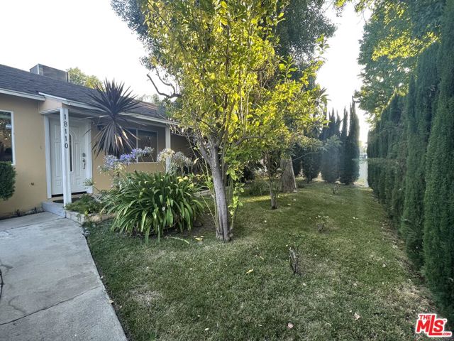 18110 Tarzana Street, Tarzana CA: https://media.crmls.org/mediaz/26d6f33c-019a-4529-aeb5-5ba4f8475625.jpg