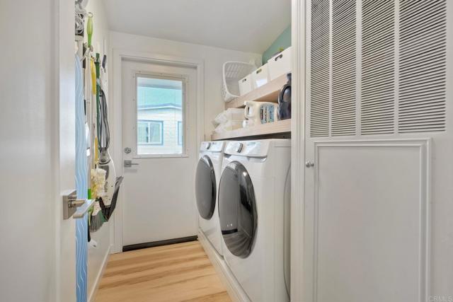 699 N Vulcan Avenue, Encinitas CA: https://media.crmls.org/mediaz/26d7be8c-b41e-439a-a307-3897ee3c612f.jpg