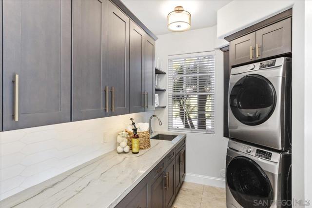 Image 51 of 75 For 2814 Paseo Del Sol