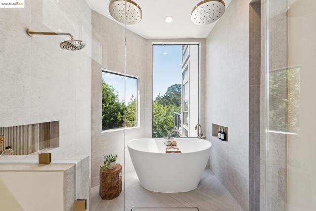 2861 Chelsea Drive, Oakland CA: https://media.crmls.org/mediaz/26da1d60-51a8-4f7e-a82f-39d9701cfa52.jpg