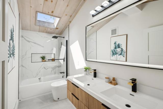 2047 Sharon Road, Menlo Park CA: https://media.crmls.org/mediaz/26da4884-4e6c-46a2-bd76-abcc947851b3.jpg