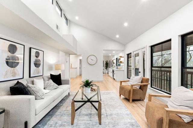 18319 Las Cumbres Road, Los Gatos CA: https://media.crmls.org/mediaz/26da6e08-c0a8-4012-bf71-2993e3ea18e0.jpg