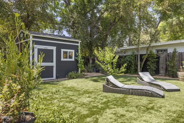 301 Park Road, Ojai CA: https://media.crmls.org/mediaz/26da99d7-17c1-49a2-9bc5-db0c3c3fc712.jpg