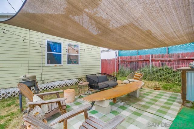 2119 Bacon St, San Diego CA: https://media.crmls.org/mediaz/26da9bde-1ef6-4081-8de3-8a65fb05d5da.jpg