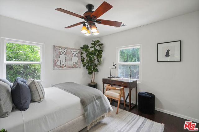 3710 Fletcher Drive, Los Angeles CA: https://media.crmls.org/mediaz/26db3894-bd0f-4446-ab25-1999ede41bab.jpg